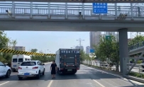郑州西三环陇海铁路桥口设置限高架